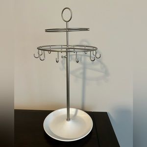 Jewelry/Accessory Hanger (adjustable)